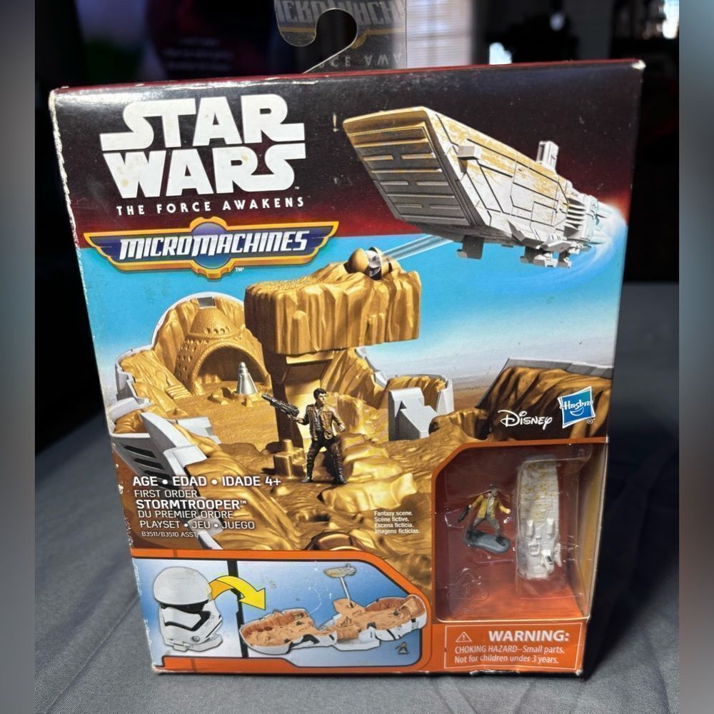 NEW Star Wars The Force Awakens Micro Machines First Order Stormtrooper Playset